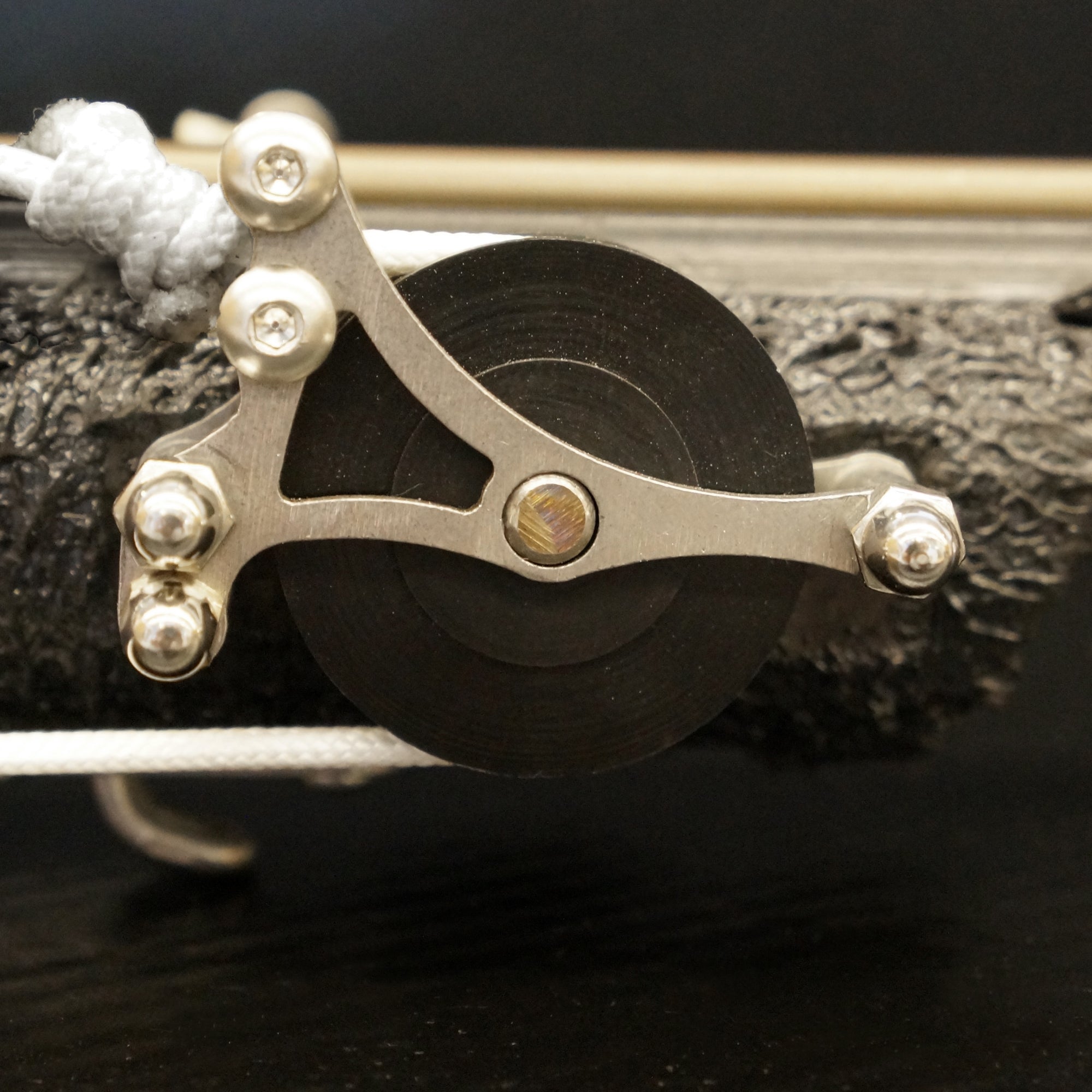 BleuTec Oceanborn L.E. Polyspast Carbon Speargun (Invert Roller) 125cm